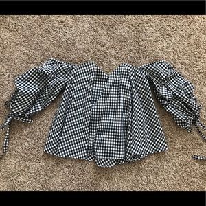 Cute Off-shoulders Top